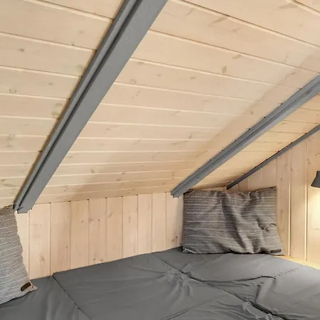 Beautiful Home In Hejls With Sauna Nyaraló