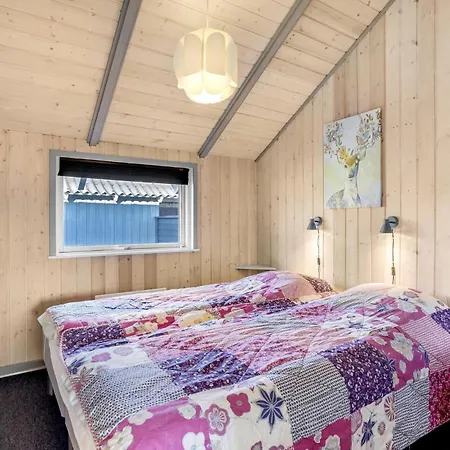 Beautiful In With Sauna Feriehus *