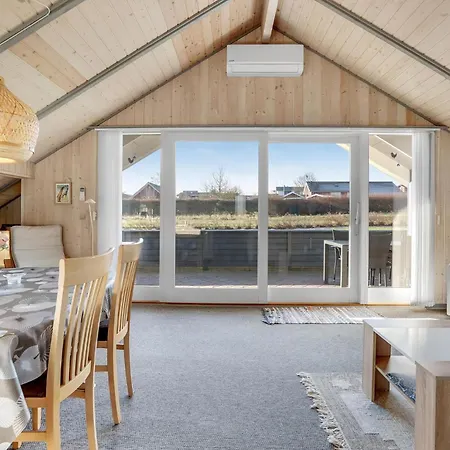 Beautiful Home In Hejls With Sauna Nyaraló